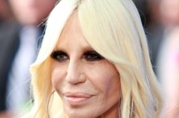 “It’s Hard To Believe, But She Was A Beauty”: What Did The Italian Fashion Designer Donatella Versace Look Like Before Plastic Surgery?